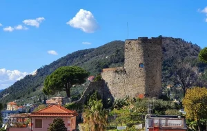 Castello-di-Chiavari