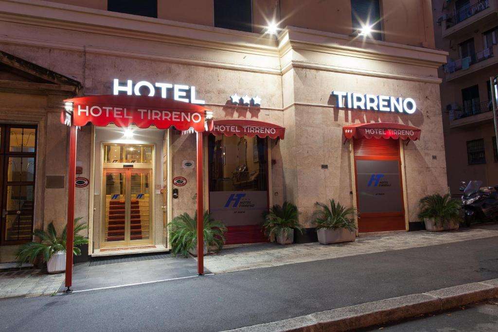 Hotel-Tirreno