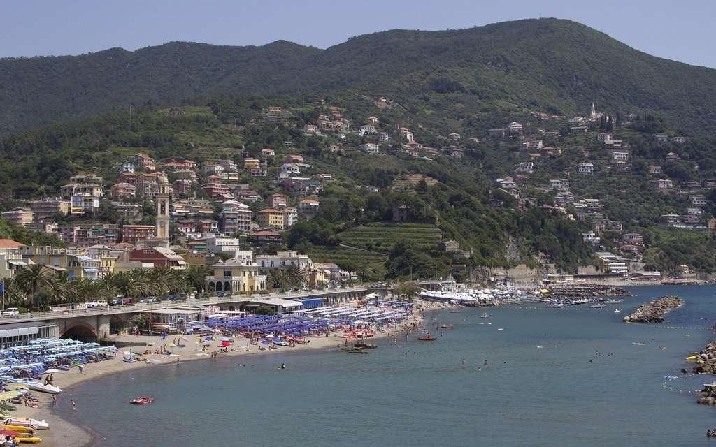 moneglia-spiagge