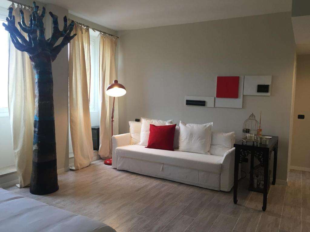 SoLeo-Guest-House