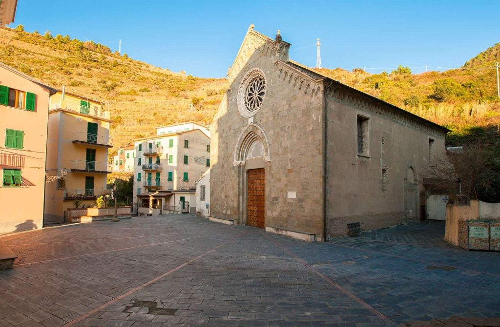chiesa-san-lorenzo-manarola