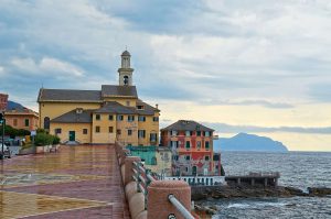 chiesa-santantonio-da-padova-boccadasse-genova