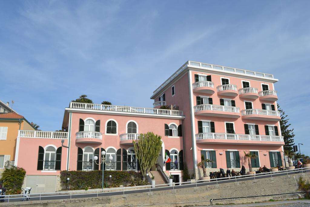 hotel-piccolo-lido-bordighera