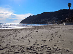 spiaggia-sabbia-laigueglia